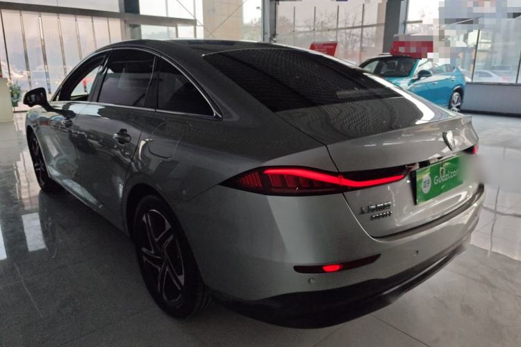 Used Roewe D7 2023 DMH 125km Excellence Edition