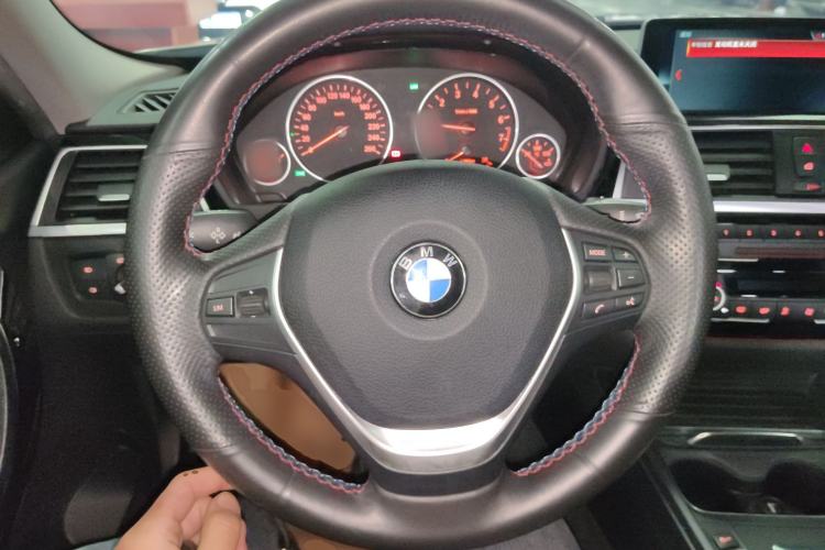 Used BMW 3 Series 2017 320Li Fashion Model
