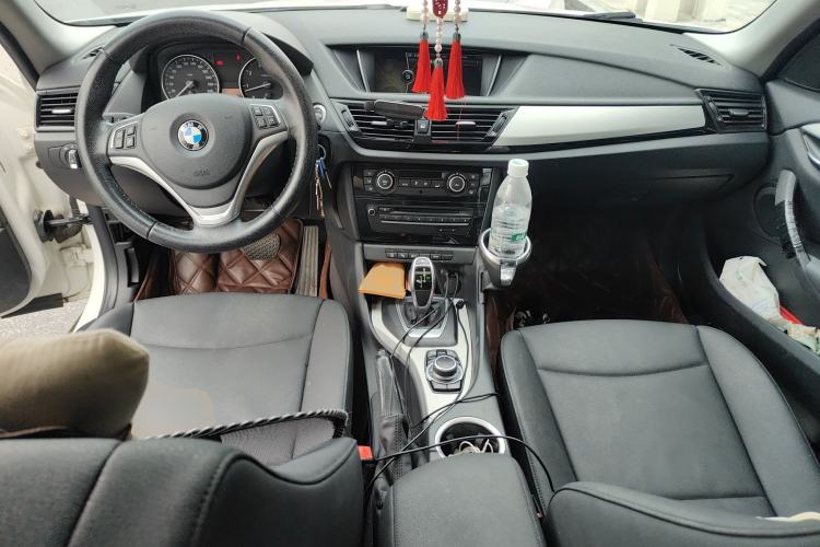 Used BMW X1 2014 sDrive18i Leading Model
