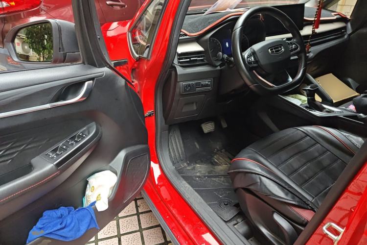 Used Geely Auto Vision X3 2021 PRO 1.5L CVT Deluxe Model
