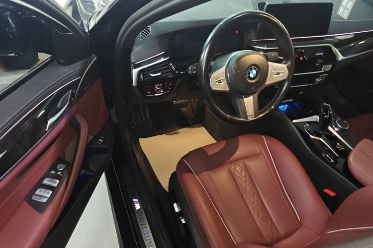 Used BMW 5 Series 2022 Second Facelift 525Li M Sport Package