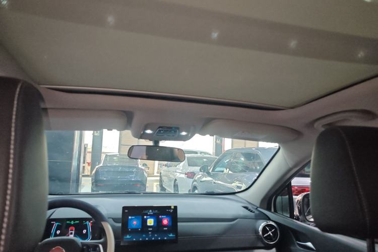 Used BYD Yuan New Energy 2019 EV360 Smart Connect Enjoyment Model Headliner