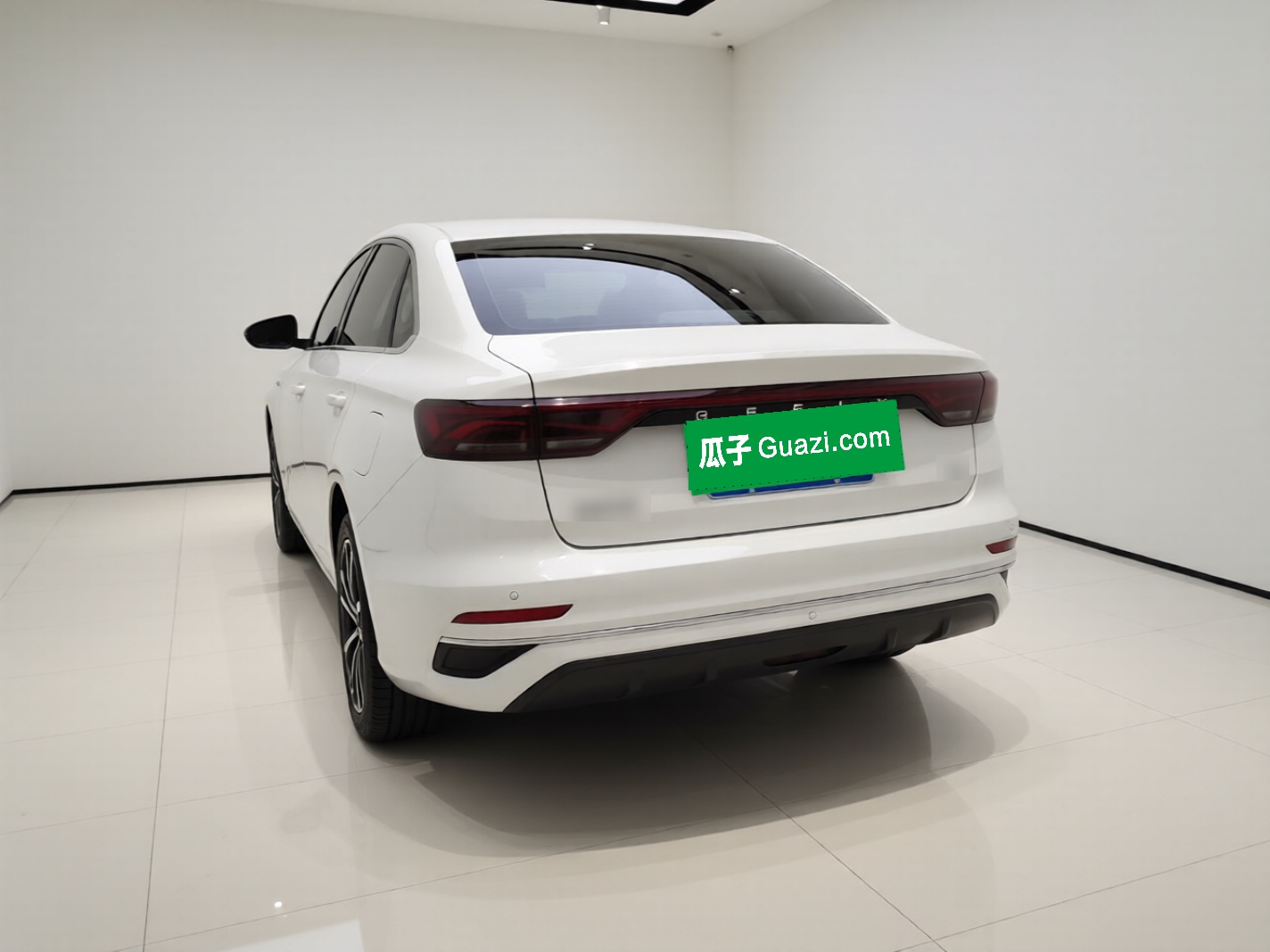 Geely Auto Emgrand 2025 4th Generation 1.5L CVT Luxury Version — снимка 4