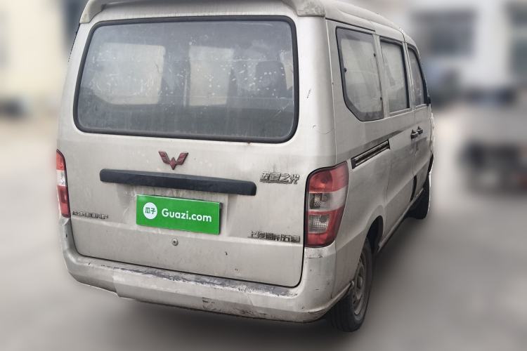 Used Wuling Zhiguang 2010 1.0L New Version Liye Style with Shorter Body
