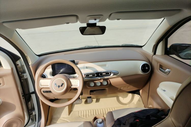 Used Wuling Hongguang MINIEV 2025 Four-Door Version Advanced Edition
