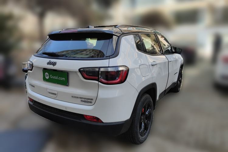 Used Jeep Compass 2017 200T Automatic Family Edition
