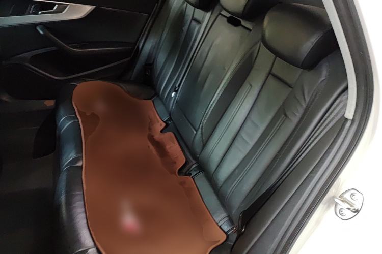 Used Audi A4L 2019 40 TFSI Fashion Edition China VI Emission Standard