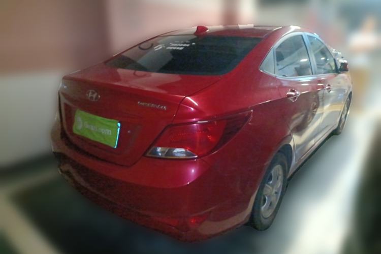 Used Hyundai Verna (older generation) 2014 1.4L Automatic Smart GLS Rear Right 45 Deg