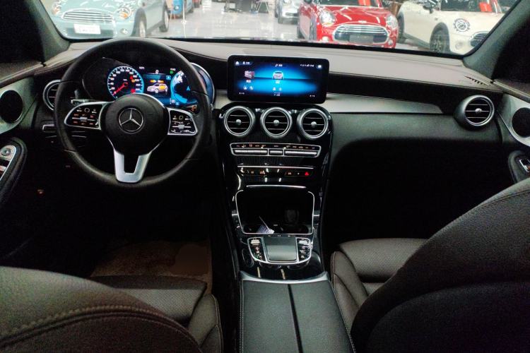 Used Mercedes-Benz GLC 2020 Facelifted GLC 260 L 4MATIC Dynamic Edition