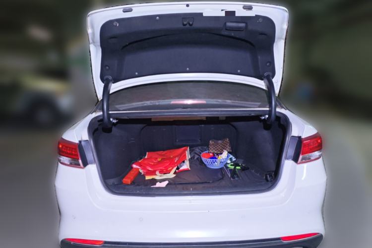 Used Kia K5 2016 2.0L Automatic LUX