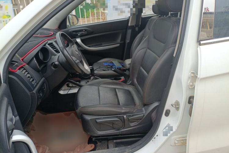 Used CHANGAN CS35 2016 1.6L Manual Luxury Model China IV Standard Left Front Seat