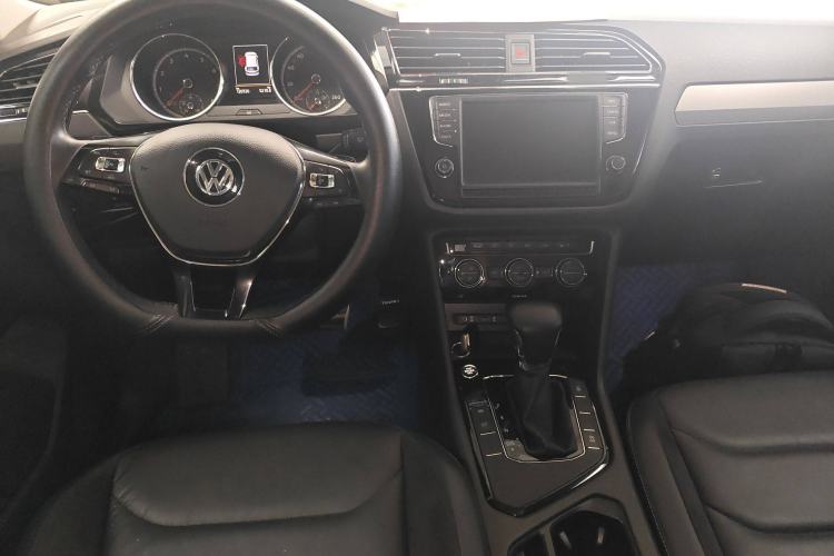 Used Volkswagen Tiguan L 2018 330TSI Automatic Two-Wheel Drive Luxury Edition