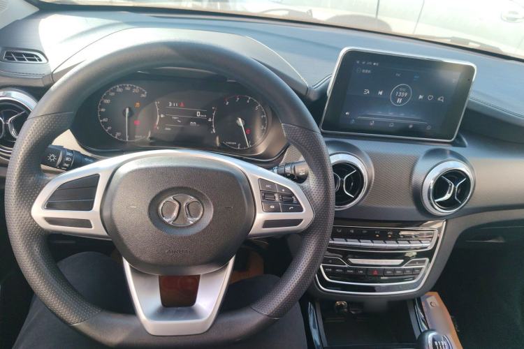 Used BAIC Beijing X5 2018 1.5T Manual Advance Version China V
