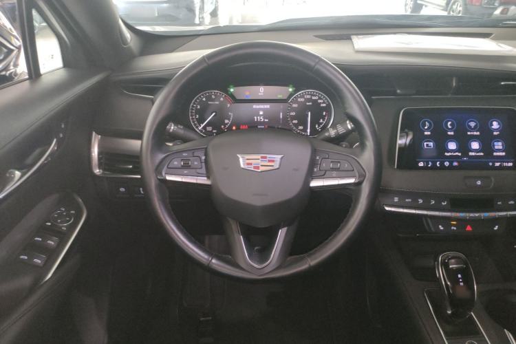 Used Cadillac XT4 2021 28T Two-Wheel Drive Leading Version Steering Wheel