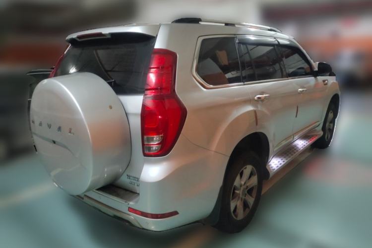Used Haval H9 2015 2.0T Four-Wheel Drive Luxury 7-Seater
