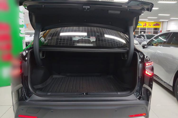 Used Toyota bZ3 2024 517 km Elite PRO