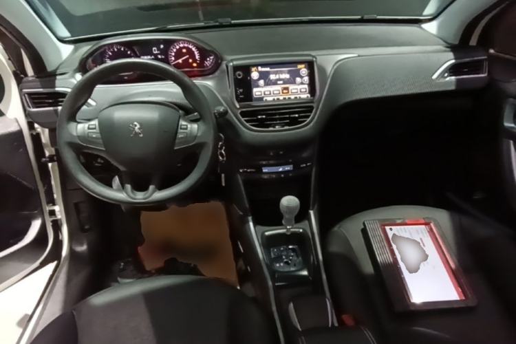 Used Peugeot 2008 2014 1.6L Automatic Fashion Edition
