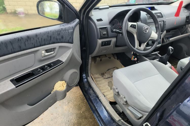 Used BAIC Weiwang M20 2014 1.5L Comfort Version BJ415B
