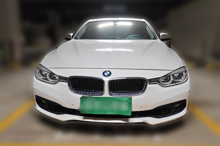 Used BMW 3 Series 2017 318i Fashion Model
