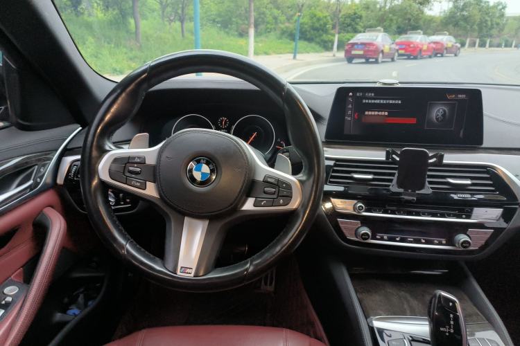Used BMW 5 Series 2019 530Li Leading Model M Sport Package Steering Wheel
