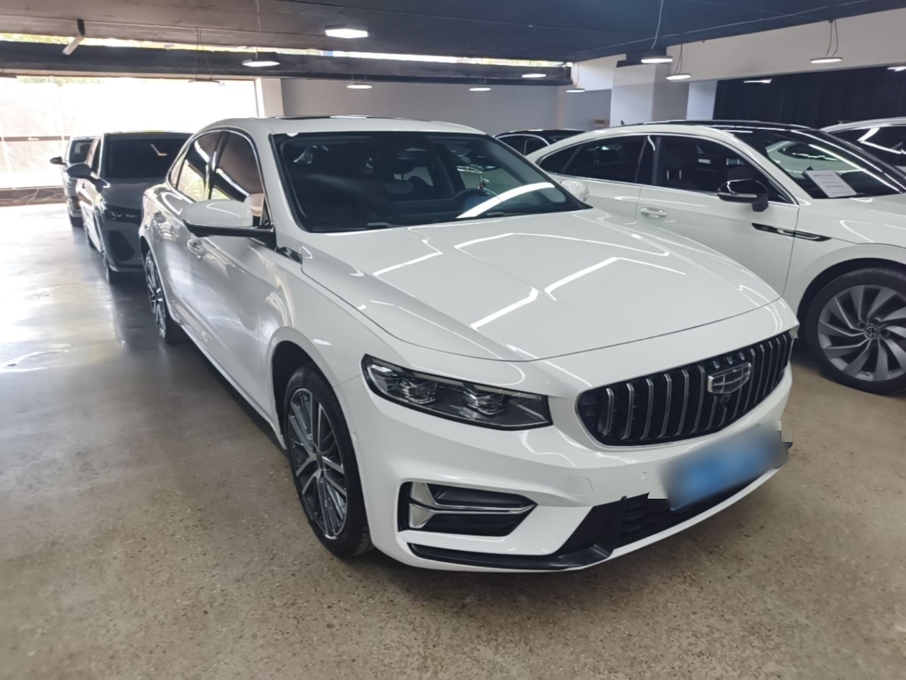Geely Auto Preface 2023 2.0TD Prestige Version — снимка 3