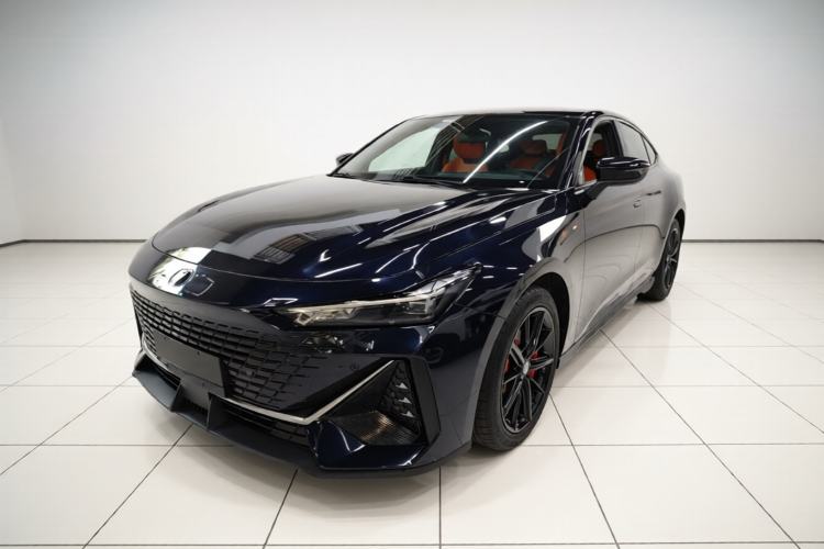 Used CHANGAN UNI-V 2022 1.5T Prestige Version
