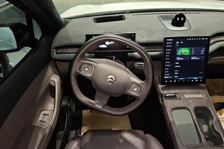 Used Nio ES7 2022 100kWh First Edition Steering Wheel