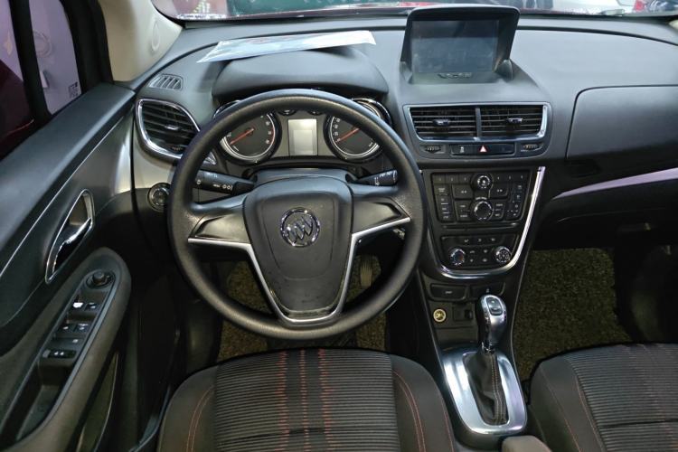 Used Buick Encore 2015 1.4T Automatic Two-Wheel Drive Urban Elite Version Steering Wheel
