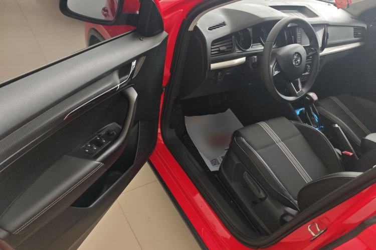 Used Skoda Kamiq 2020 GT TSI 230 DSG Comfort Edition China VI standard Driver Seat