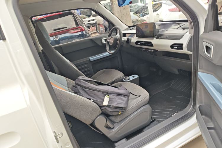 Used Geely Galaxy Panda 2023 Panda Mini 200km Dynamic Bear
