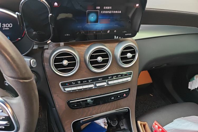 Used Mercedes-Benz GLC 2020 GLC 260 L 4MATIC Luxury Model
