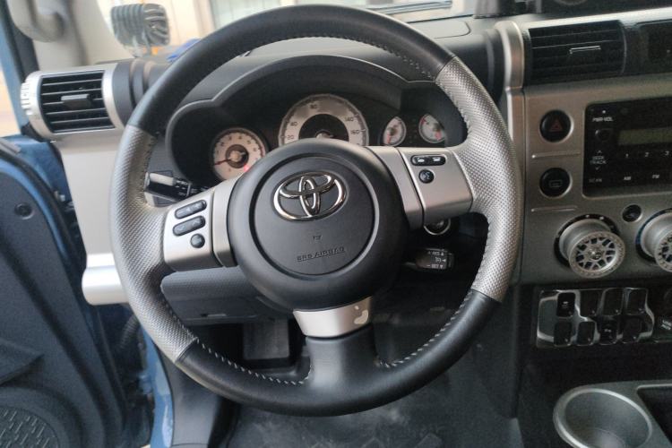 Used Toyota FJ Cruiser 2013 4.0L Steering Wheel