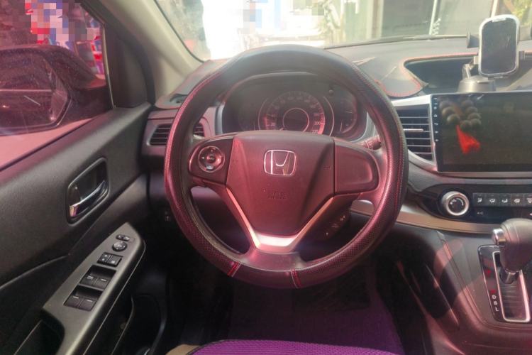 Used Honda CR-V 2015 2.0L two-wheel drive urban version