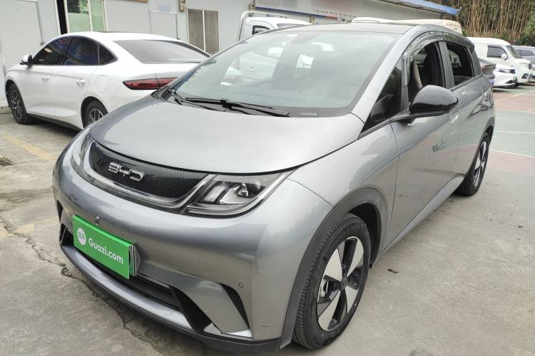 Used BYD Dolphin 2023 420 km Fashion Edition
