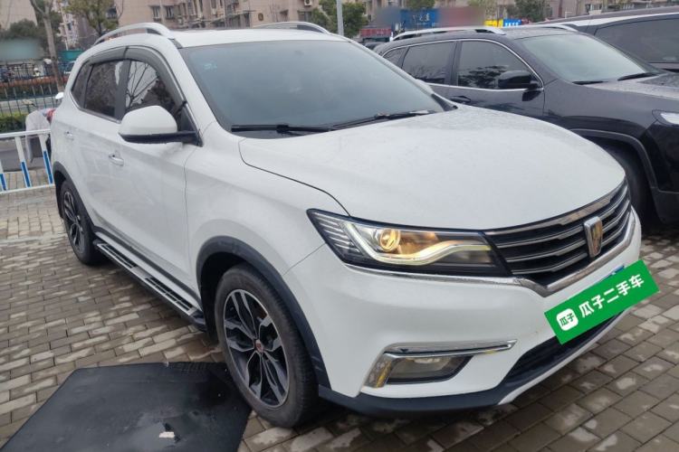 Used Roewe RX5 2018 20T Two-Wheel Drive Automatic Internet Smart Edition
