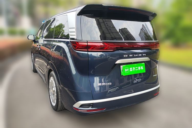 Used Denza D9 2024 DM-i 980 Four-Wheel Drive Flagship Model Rear Left 45 Deg