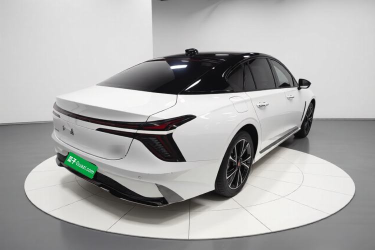 Used Hongqi H6 2024 2.0T ZhiMei Edition Rear Right 45 Deg