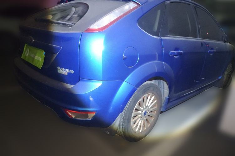 Used Ford Focus 2013 Hatchback Classic 1.8L Automatic Fashion Edition
