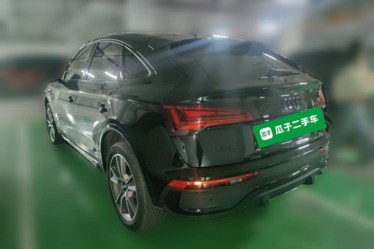 Used Audi Q5L Sportback 2022 40 TFSI Luxury Model Rear Left 45 Deg