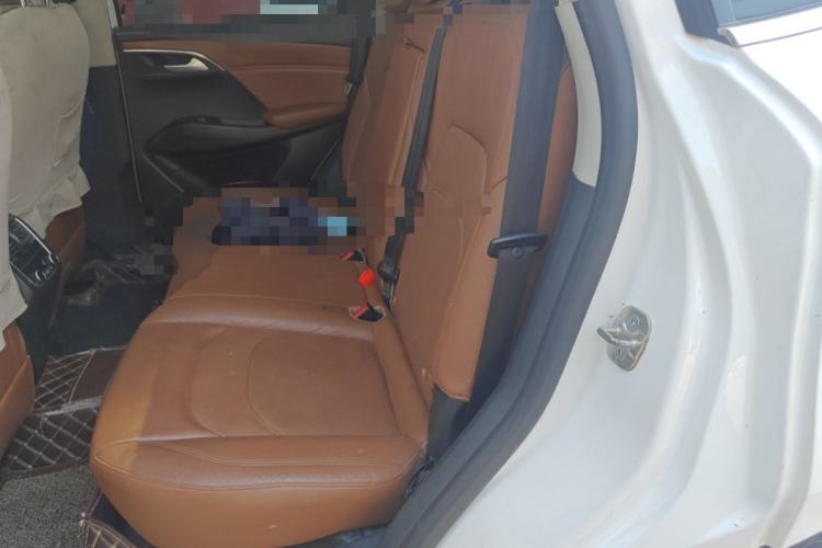 Used BORGWARD BX7 2016 28T Two-Wheel Drive Luxury Version 5 Seats
