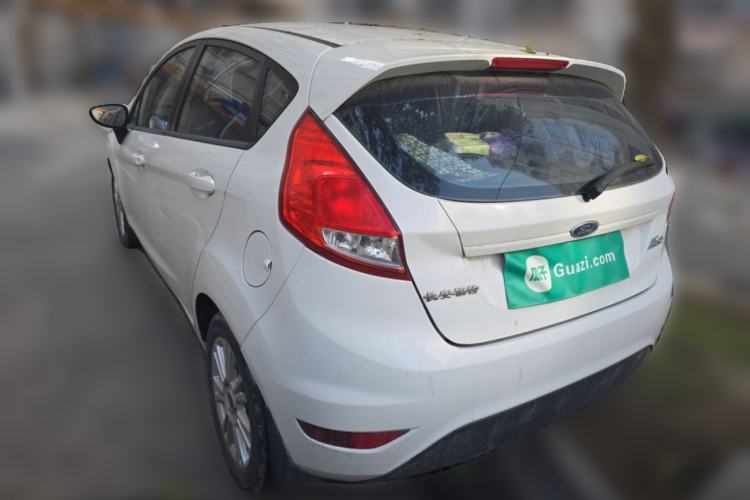 Used Ford Fiesta 2013 Hatchback 1.5L Automatic Fashion Edition
