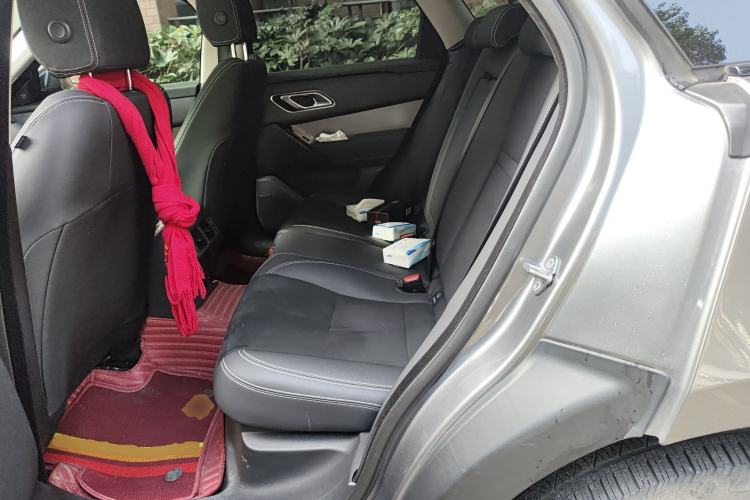 Used Land Rover Range Rover Velar 2022 250 PS
