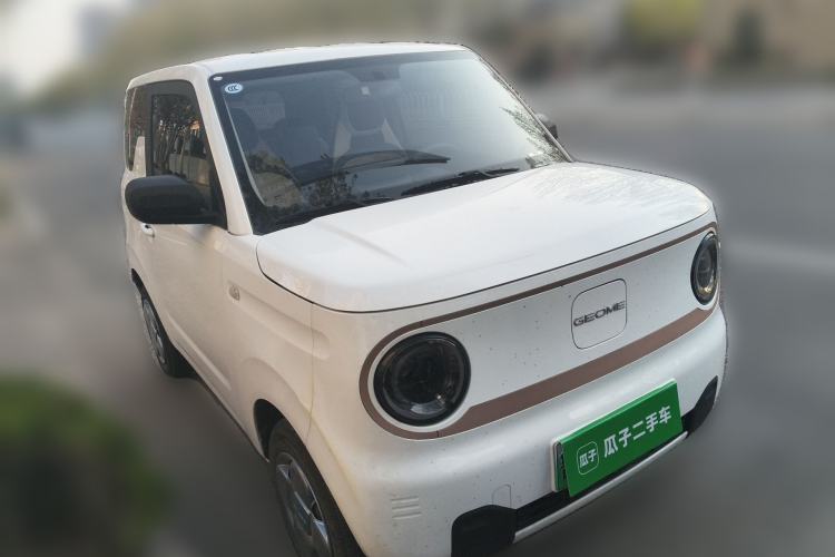 Used Geely Galaxy Panda 2023 Panda Mini 200km Endurance Bear
