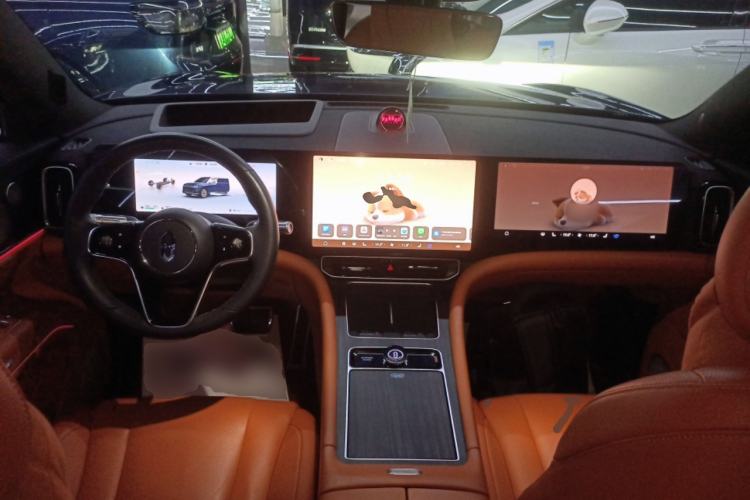 Used Hima AITO M9 2024 Range-Extended Ultra Version 42 kWh 6-Seater Model Center Console