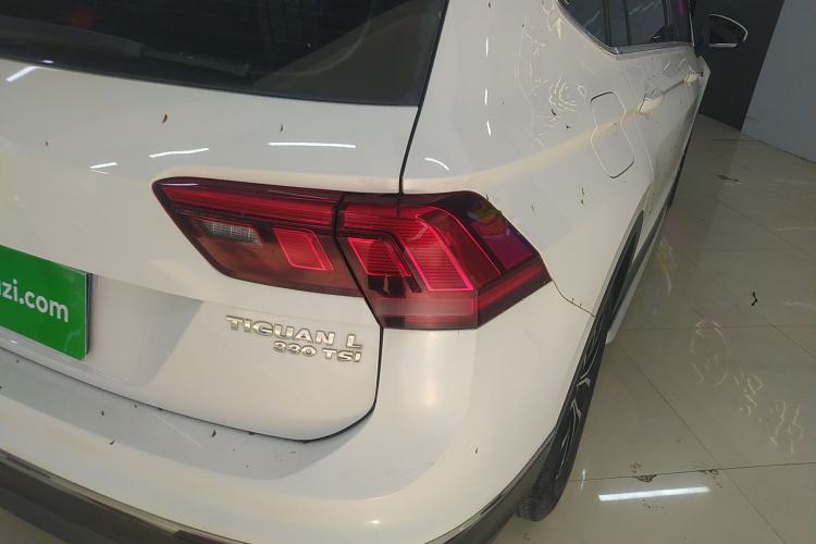 Used Volkswagen Tiguan L 2017 330TSI Automatic Two-Wheel Drive Comfort Edition Exterior 3