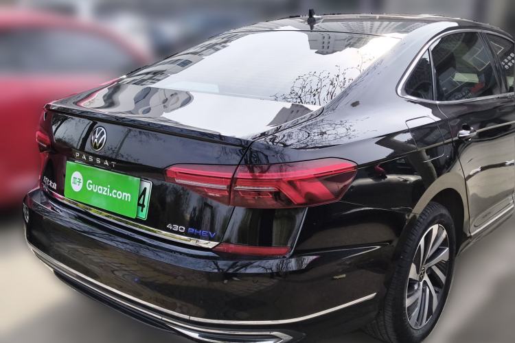 Used Volkswagen Passat New Energy 2020 430 PHEV Hybrid Luxury Edition China VI Standard Rear Right 45 Deg