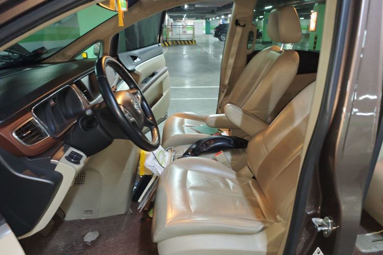 Used Buick GL8 2018 28T Luxury Model China VI Standard
