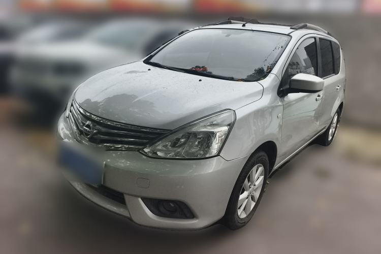 Used Nissan Livina 2013 1.6XE Manual Comfort Edition