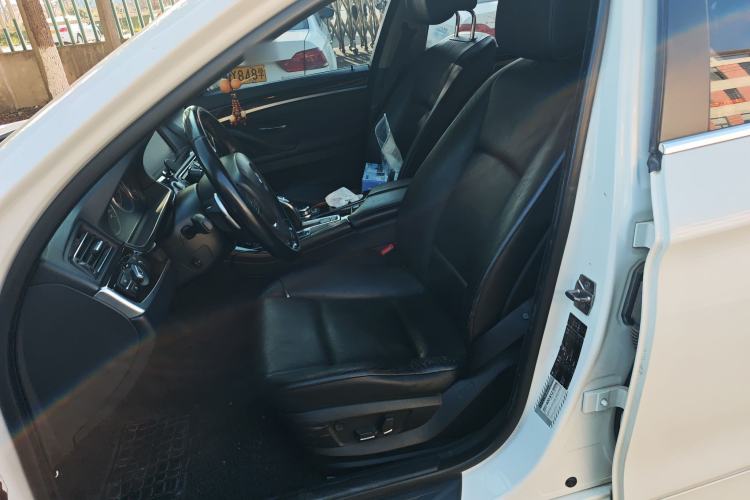 Used BMW 5 Series 2011 535Li Leading Model