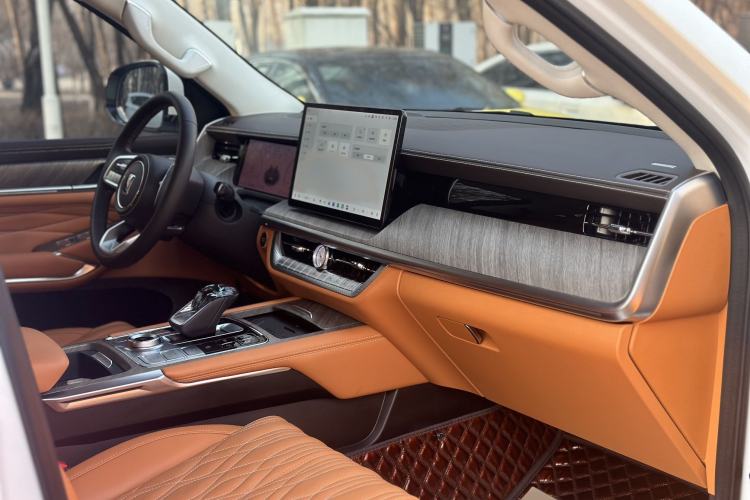 Used Tank 500 New Energy 2025 Hi4-Z